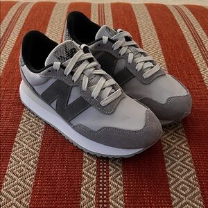 New Balance Women's Gray Athletic Shoes